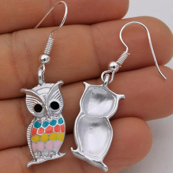 Night Owl Oil Painted Club Lady Hook Earrings - Picture 3 of 3